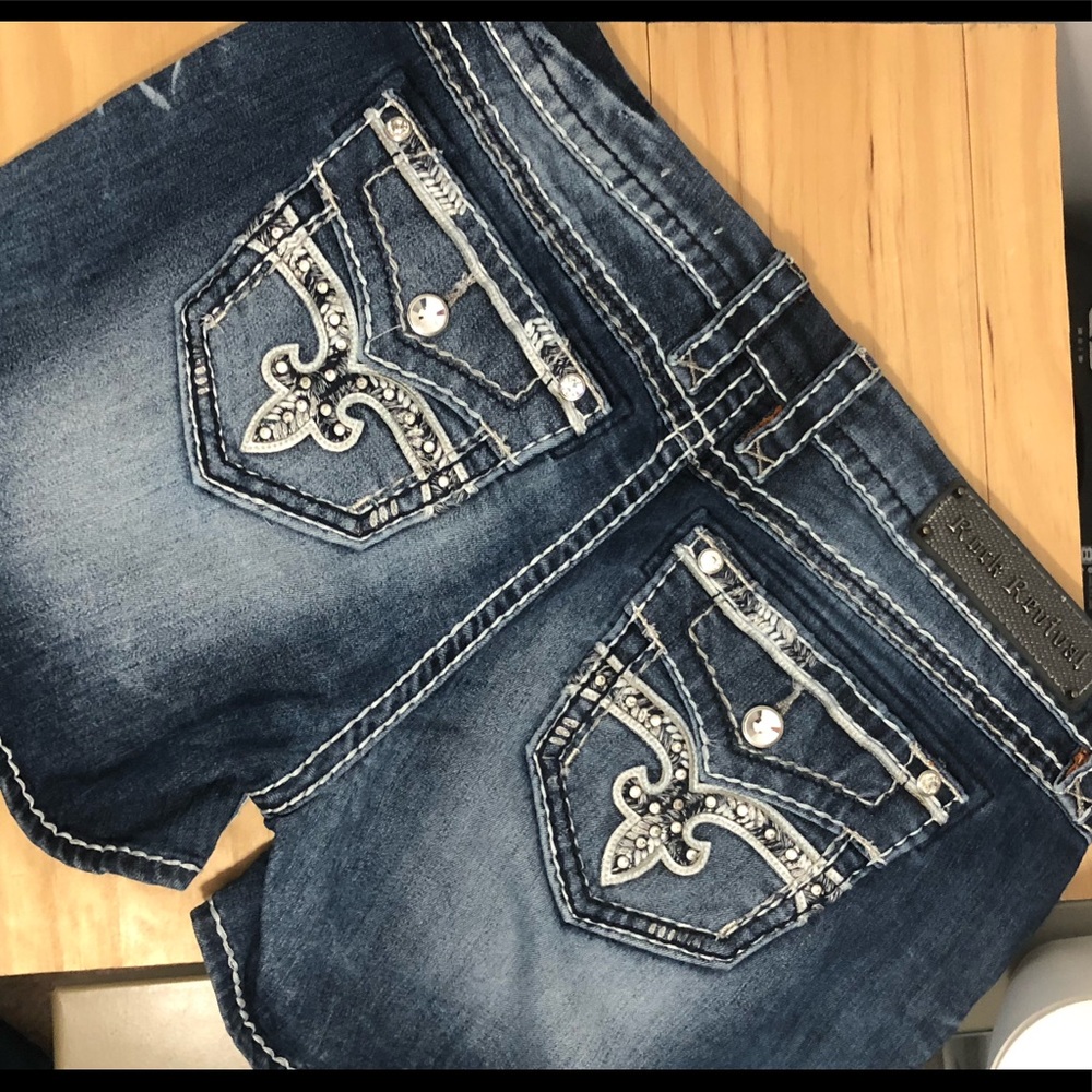 Women’s Rock Revival Shaina Easy Short - Size 30